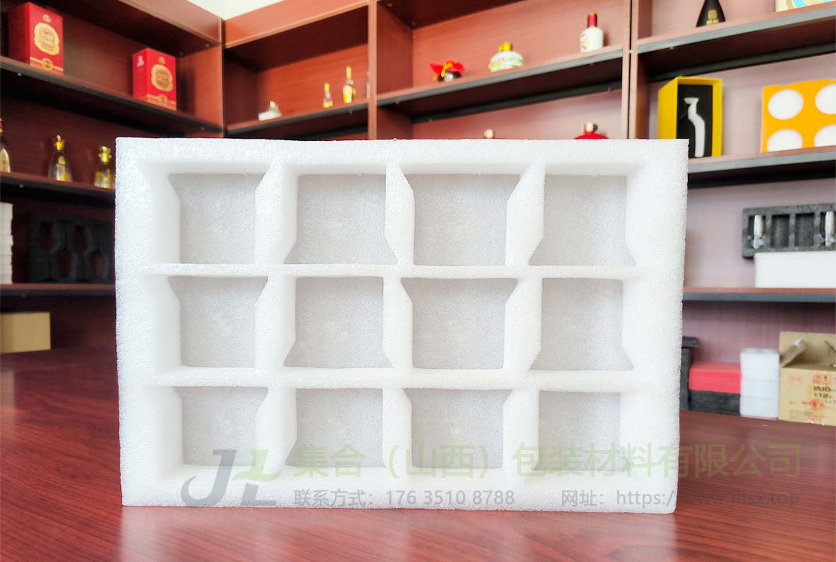 供應山西晉城珍珠棉集合包裝設計制作各種設備配件珍珠棉托盤廠家直銷