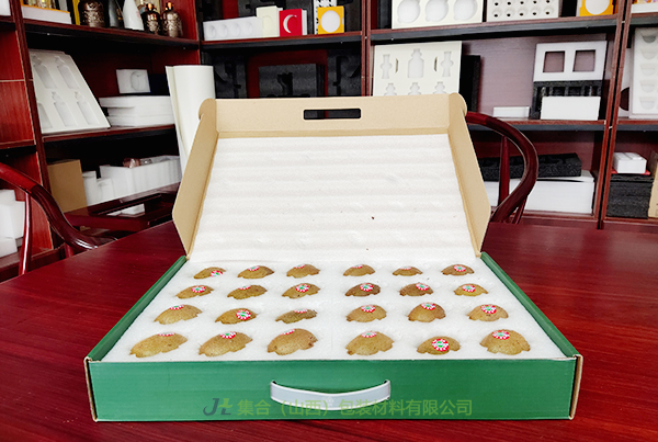 EPE 珍珠棉水果托盤，更好保護(hù)水果，為水果經(jīng)銷商創(chuàng)造更多價(jià)值