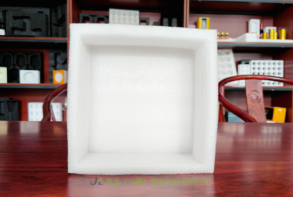 珍珠棉盒子內(nèi)襯可定制包裝盒，快遞物流防震防撞珍珠棉包裝材料