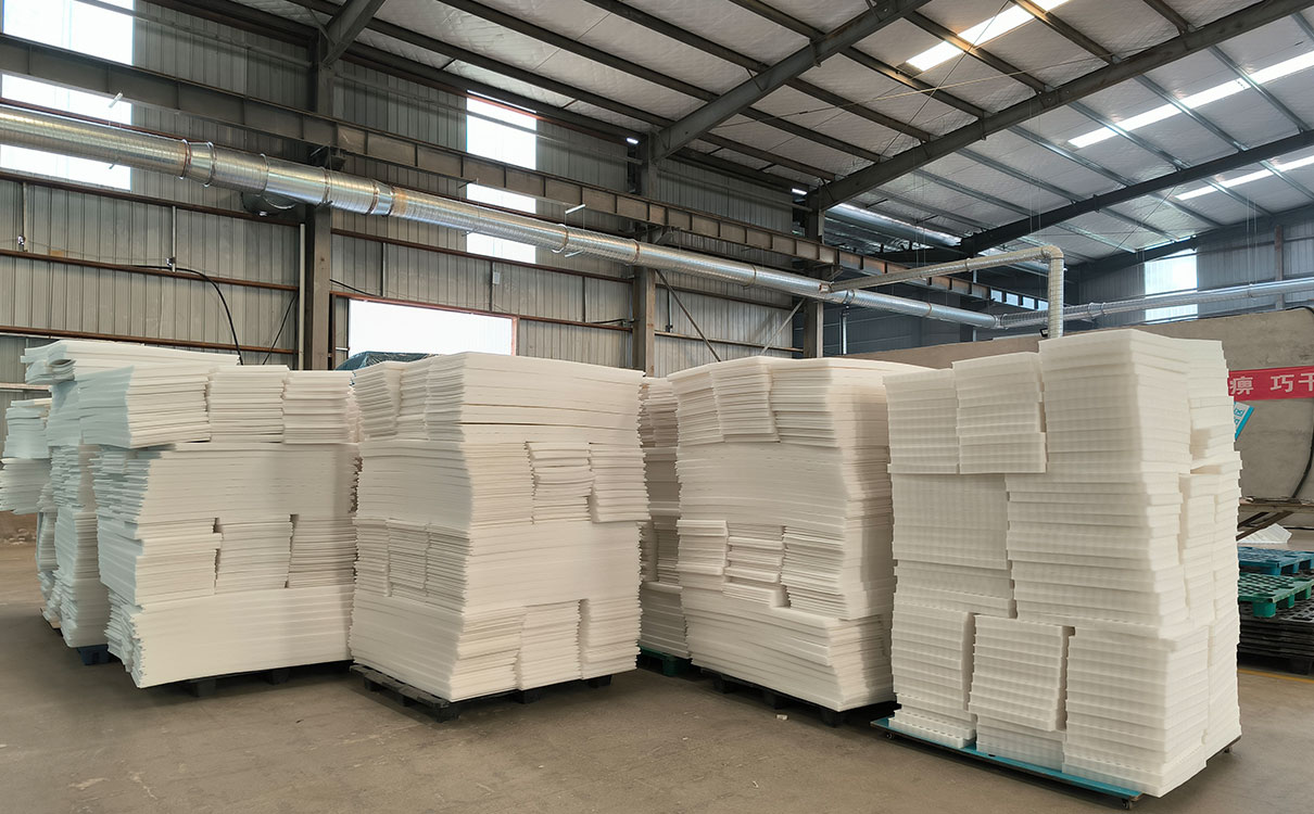 貼紙EPE珍珠棉板材, 復(fù)合EPE板材, EVA復(fù)合EPE珍珠棉板材, EPE果托, EPE珍珠棉禮盒內(nèi)襯, EPE支架, 沁水珍珠棉