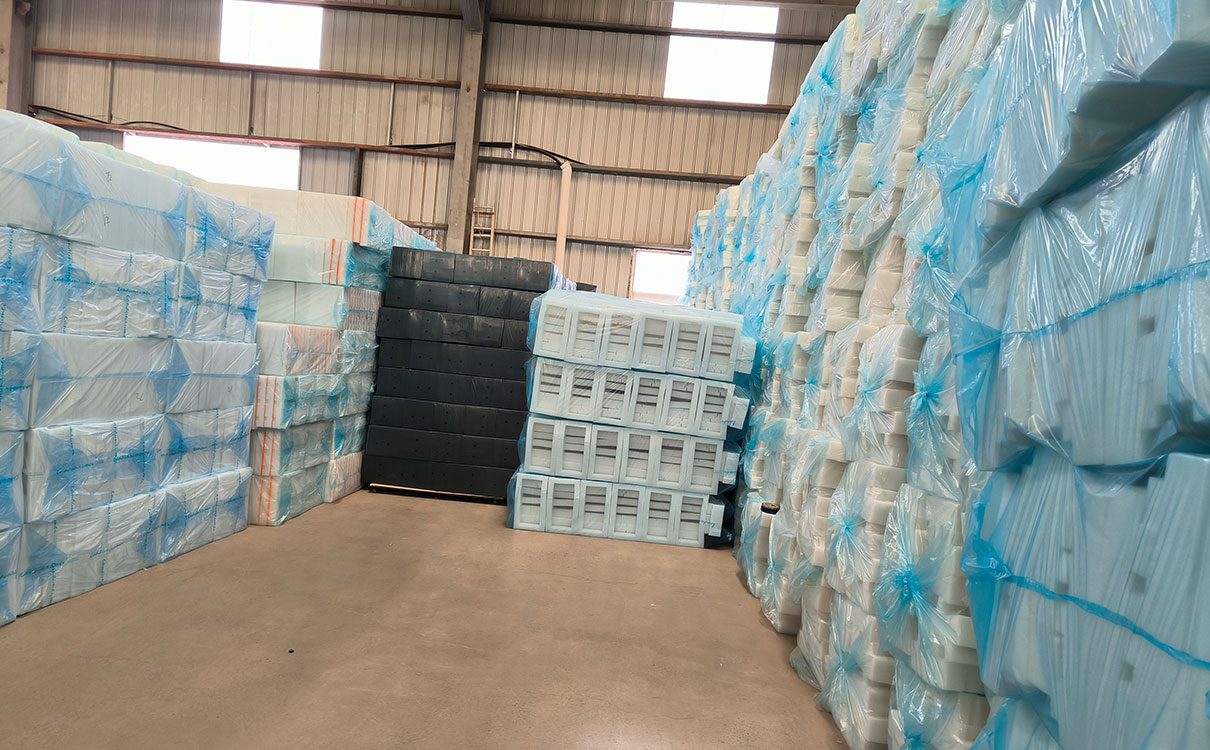 復(fù)合EPE板材, 白色EPE, EPE支架, EPE珍珠棉泡棉, EVA復(fù)合EPE內(nèi)襯, XPE復(fù)合EPE珍珠棉內(nèi)襯, 供應(yīng)保德EPE珍珠棉