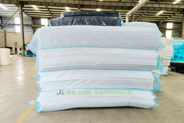 忻府區(qū)珍珠棉板-珍珠棉源頭生產(chǎn)廠家專業(yè)生產(chǎn)珍珠棉板材、高密度珍珠棉板材、白色珍珠棉板材可靠品質(zhì)佳