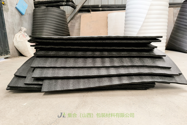 石樓珍珠棉板材-珍珠棉源頭生產(chǎn)廠家專業(yè)生產(chǎn)珍珠棉板、黑色珍珠棉板材、復(fù)合珍珠棉板材品質(zhì)上乘