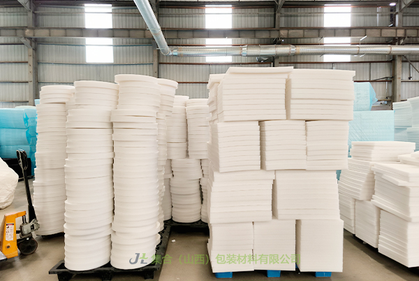 包頭珍珠棉板材定做廠家-珍珠棉廠家專業(yè)生產(chǎn)珍珠棉板材、高密度珍珠棉板材、復(fù)合珍珠棉板材源頭發(fā)貨