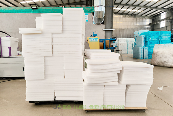 平順珍珠棉板材-山西珍珠棉廠專業(yè)生產(chǎn)珍珠棉板、高密度珍珠棉板材、黑色珍珠棉板材原廠直售