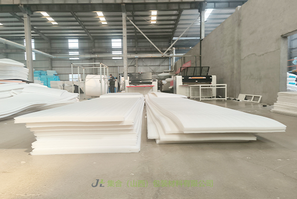 忻州珍珠棉板-山西珍珠棉廠家專業(yè)生產(chǎn)珍珠棉板、白色珍珠棉板材、復(fù)合珍珠棉板材原廠直銷貨