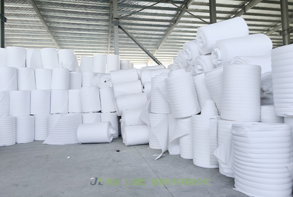 洪洞珍珠棉卷材-山西珍珠棉廠家專(zhuān)業(yè)生產(chǎn)珍珠棉卷棉、珍珠棉保溫卷棉、珍珠棉大棚保溫卷棉優(yōu)質(zhì)實(shí)惠