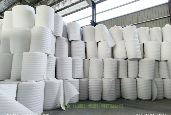 吉縣珍珠棉卷材-太原珍珠棉廠家專業(yè)生產(chǎn)珍珠棉卷棉、EPE卷棉、珍珠棉大棚保溫卷棉直銷佳品選