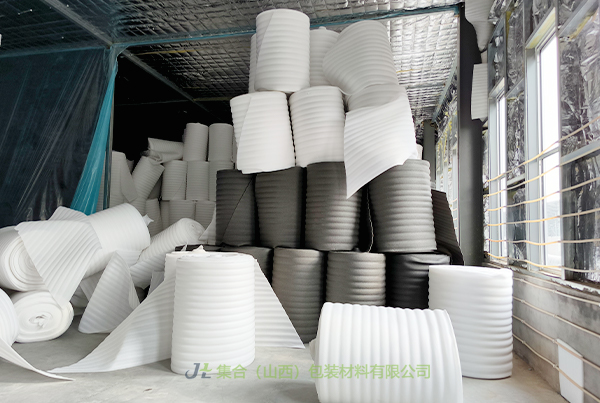 大寧珍珠棉卷材-山西珍珠棉廠家專業(yè)生產(chǎn)EPE卷棉、EPE珍珠棉卷棉、珍珠棉大棚保溫卷棉物美價(jià)廉