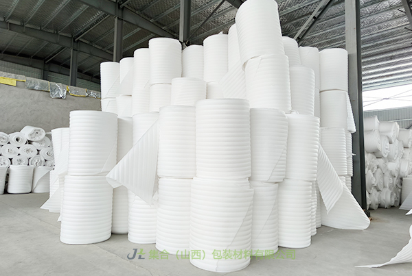 山陰珍珠棉卷材-珍珠棉廠家專業(yè)生產(chǎn)EPE卷棉、EPE珍珠棉卷棉、珍珠棉大棚保溫卷棉質(zhì)量過硬