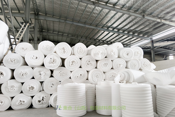 長(zhǎng)子珍珠棉卷材-珍珠棉源頭生產(chǎn)廠家專業(yè)生產(chǎn)珍珠棉卷棉、珍珠棉保溫卷棉、珍珠棉大棚保溫卷棉物美價(jià)廉