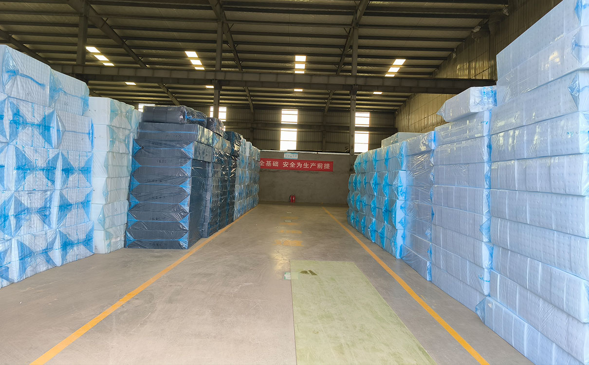 白色珍珠棉板材, EVA復合EPE珍珠棉內(nèi)襯, EPE珍珠棉果托, 珍珠棉支架, 貼絨布珍珠棉內(nèi)襯, 黑色EPE珍珠棉板材, 供應聞喜珍珠棉