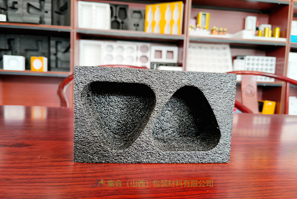 原平珍珠棉內(nèi)包裝-珍珠棉源頭生產(chǎn)廠家專業(yè)生產(chǎn)貼絨布珍珠棉內(nèi)襯、貼卡紙珍珠棉內(nèi)襯、XPE復(fù)合珍珠棉內(nèi)襯物美價(jià)廉