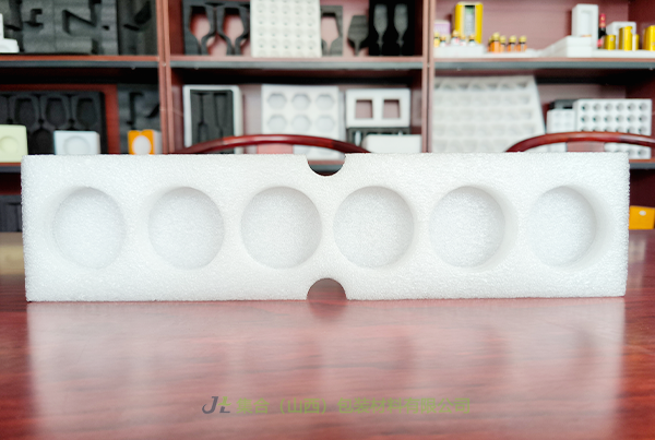 寧夏回族自治區(qū)珍珠棉生產(chǎn)廠家-集合包裝專業(yè)生產(chǎn)珍珠棉電子產(chǎn)品包裝、復(fù)合EPE板材、復(fù)合EPE珍珠棉板材物美價廉