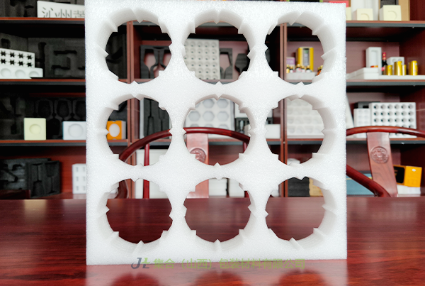 懷仁珍珠棉支架-珍珠棉廠家專業(yè)生產(chǎn)珍珠棉支架、EPE支架、EPE珍珠棉支架質(zhì)量過(guò)硬