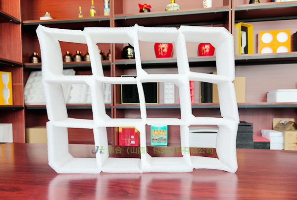 潞城區(qū)珍珠棉支架-珍珠棉源頭生產(chǎn)廠(chǎng)家專(zhuān)業(yè)生產(chǎn)珍珠棉支架、EPE珍珠棉支架、電腦珍珠棉支架品質(zhì)有保證