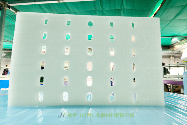 襄垣珍珠棉支架-珍珠棉廠家專業(yè)生產(chǎn)EPE支架、EPE珍珠棉支架、電腦珍珠棉支架品質(zhì)無憂